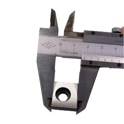 Thép Carbon Roland Gripper Pad với cao su xanh cho máy in phụ tùng 19 * 18 * 8mm