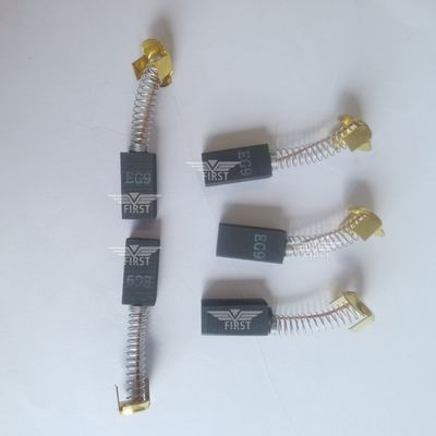 10 * 6 * 20mm Carbon Brush cho máy in - Vật liệu thép / nhựa tương thích với Komori Roland
