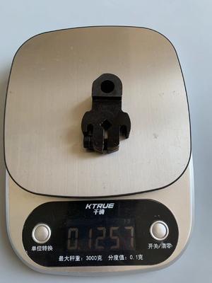 Ghế lưỡi liềm xoắn sắt mạnh mẽ với lớp phủ oxit đen cho kỹ thuật chính xác ở Heidelberg Gripper Bar Row