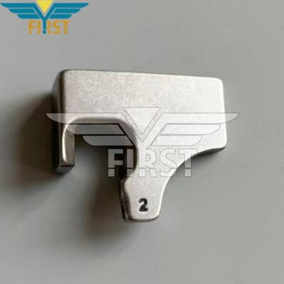 75 Tấm Mở Đầu Đinh Dụng Cụ Kẹp Cho Máy Đóng Đinh Yên Ngựa Với Kẹp Ổn Định và Quy Trình Làm Việc Đẩy Trái/Phải